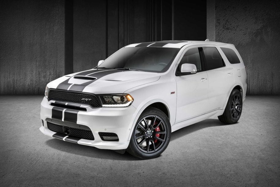 New dual center exterior stripes are tailored to emphasize the functional yet aggressive exterior designs of the 2018 Dodge Durango RT and SRT models.